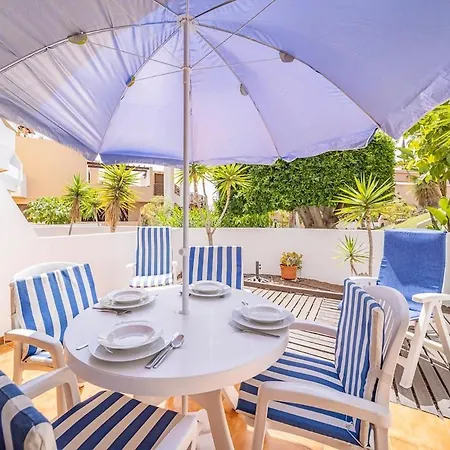 Tropical Garden, Big Terrace, Pools, Sleeps 4 Apartment San Miguel de Abona